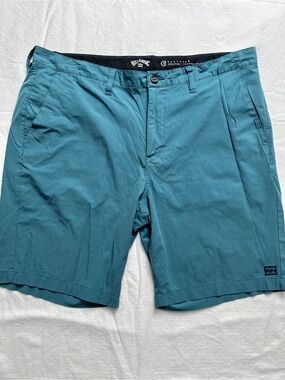 Billabong Teal Flat Front Men’s Shorts